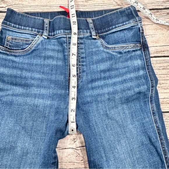 Spanx High Rise Shapewear Flare Jeans; Pull On Style; Dark Wash Size Small - Picture 9 of 9